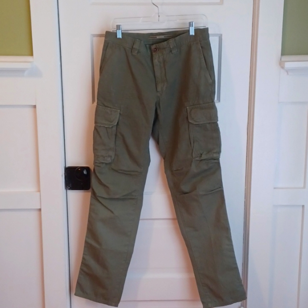 Incotex cargo pants in army green